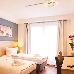 Hotel Blncty, Berlim