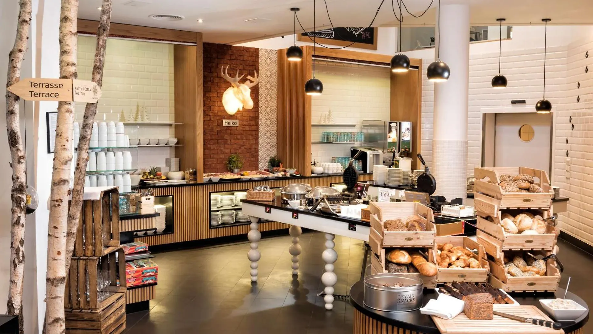 **** Hotell Scandic Berlin Kurfuerstendamm Tyskland