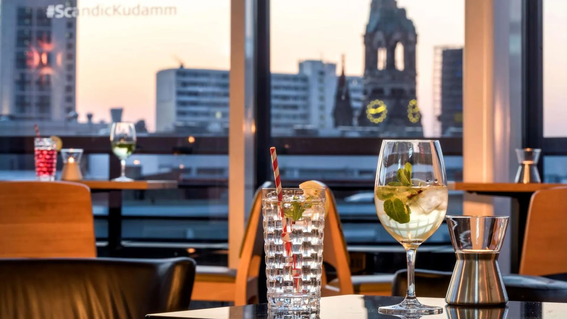 Scandic Berlin Kurfuerstendamm 4*,